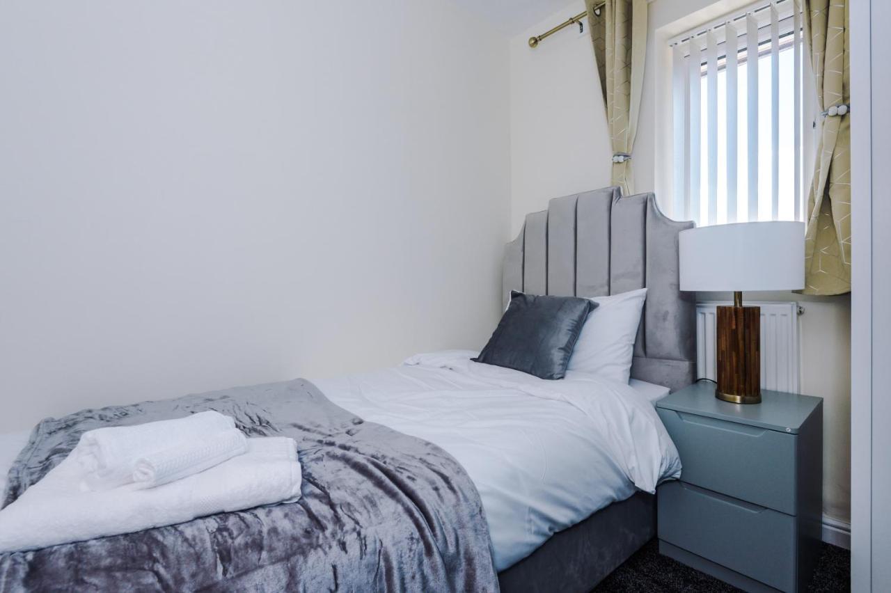 Casa de férias Stylish 4 Bedroom Close To City Centre *